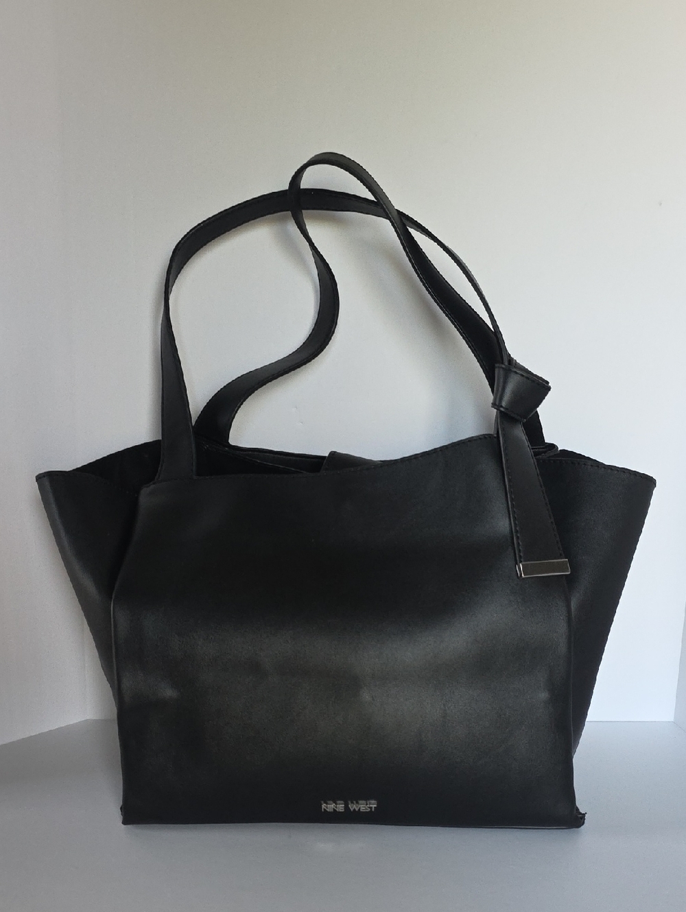 Nine West Black Smooth Tote/Shoulder Bag